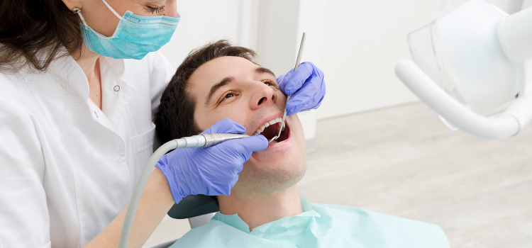  4 Dental Options for Replacing Missing Teeth
